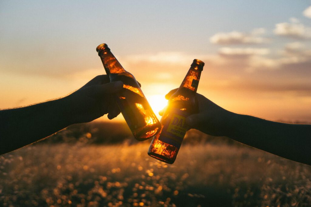 Ist Bier gesund? Es ranken sich viele Mythen um die gesundheitlichen Auswirkungen des Hopfengetränks